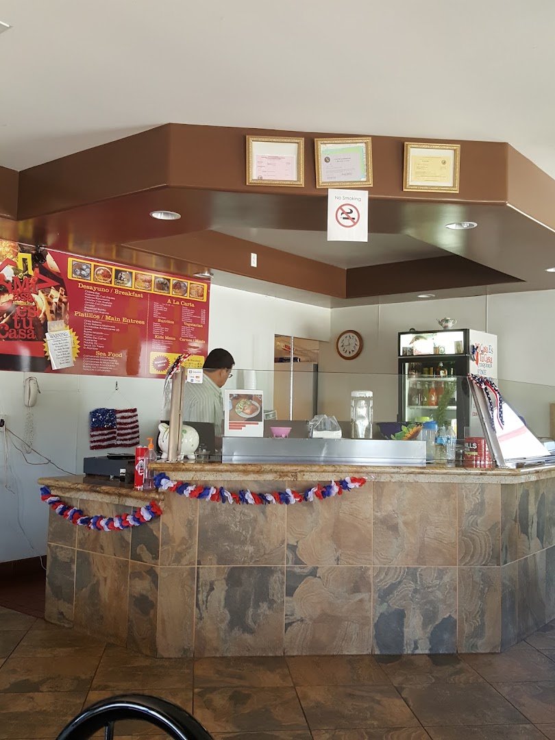Front view of Mi Casa Restaurant in Livingston.
